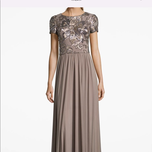 Betsy & Adam Dresses & Skirts - Natalia Long Mesh Sequin Gown